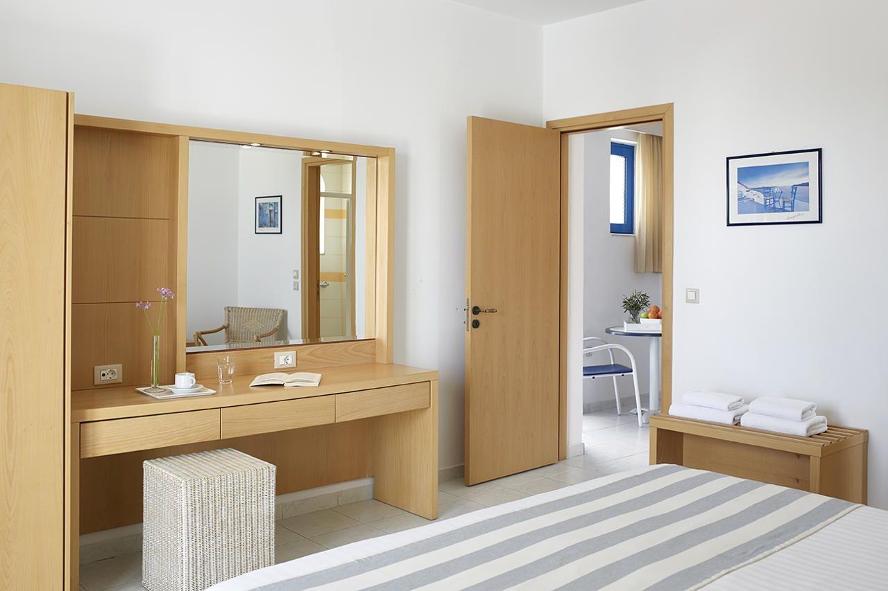 Islands Otel Pefki