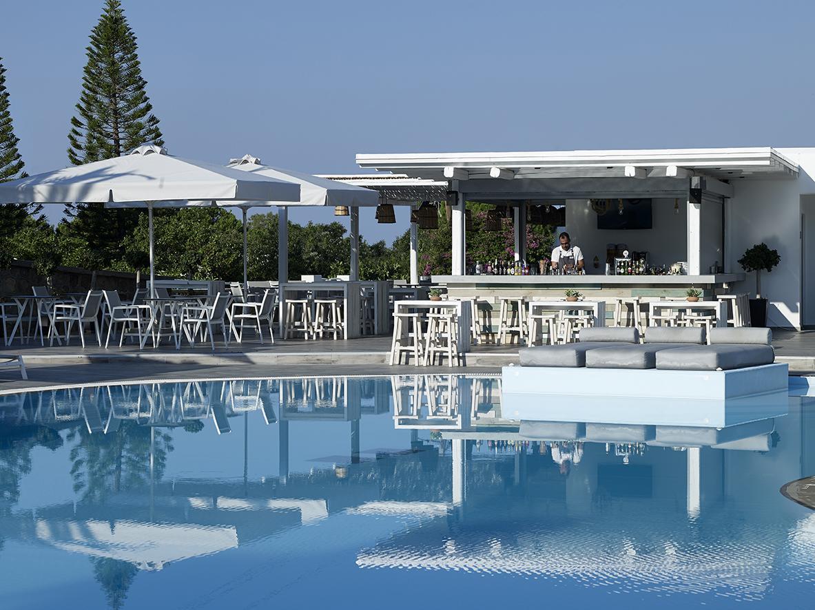 Islands Otel Pefki