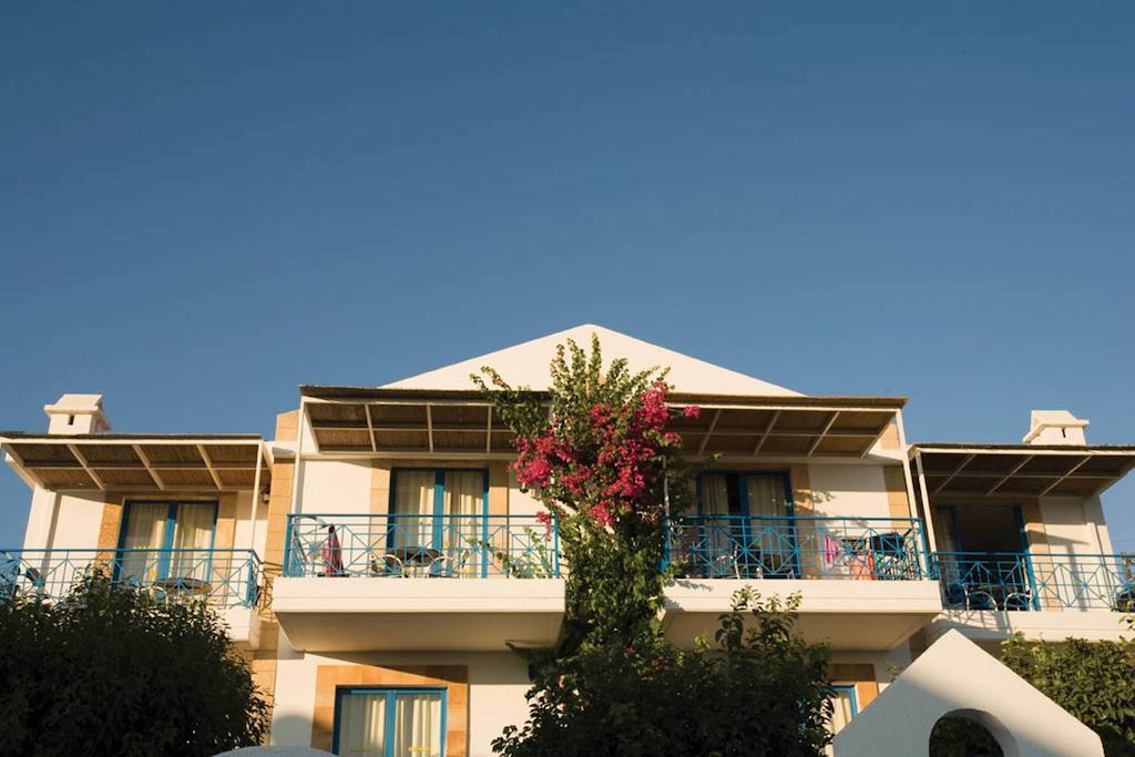 Islands Otel Pefki